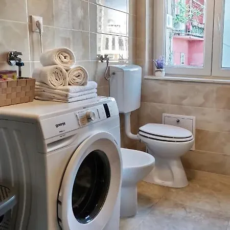 Honeycomb - Free Parking * スプリト